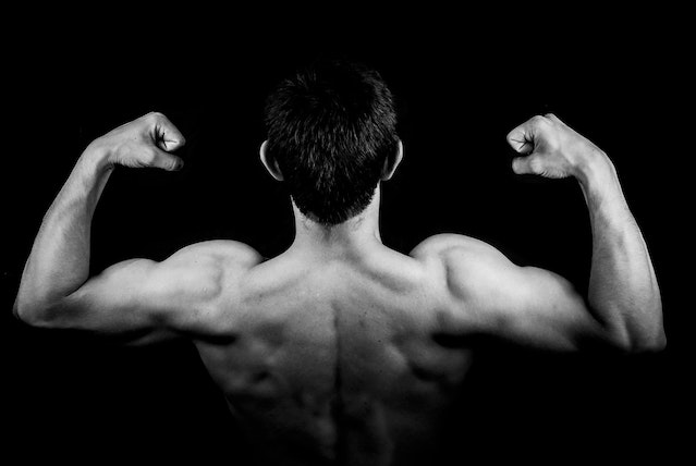 gym hacks for rear delts